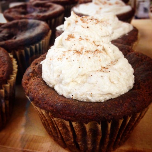 Start your week with a vanilla iced gingerbread muffin! g… Flickr