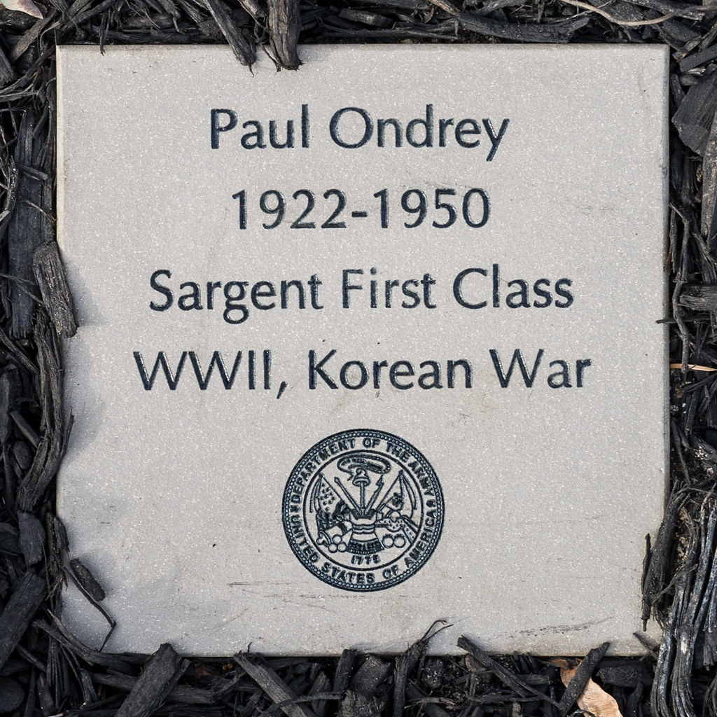 Wampum Park War Memorial The recent 2017 Veterans’ Day Rem… Flickr