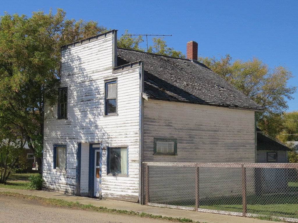 Plunkett Building Plunkett, Saskatchewan, Canada Larry Myhre Flickr