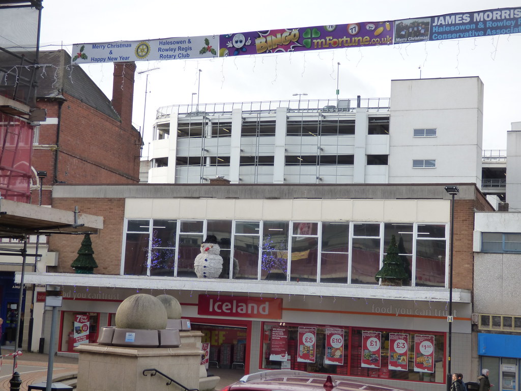 Somers Square Hagley Street, Halesowen In the middle of … Flickr