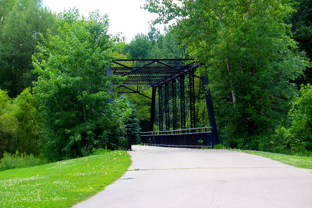 IMG_1964 Riverside Park, Grand Rapids, Michigan USA neukomment Flickr