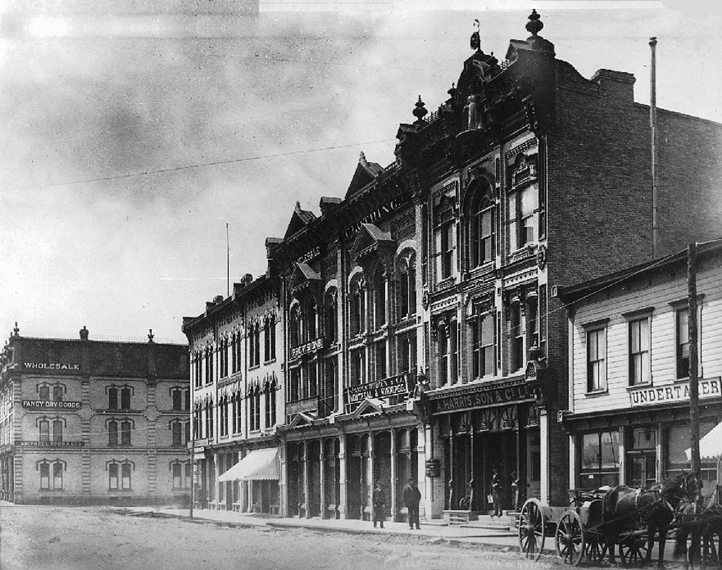 Princess Street, looking SW, towards William Avenue, Winni… Flickr