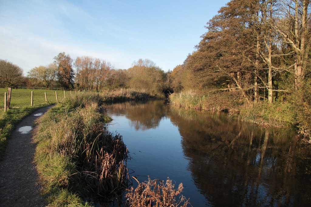 IW River Itchen nearing Keith Murray Flickr