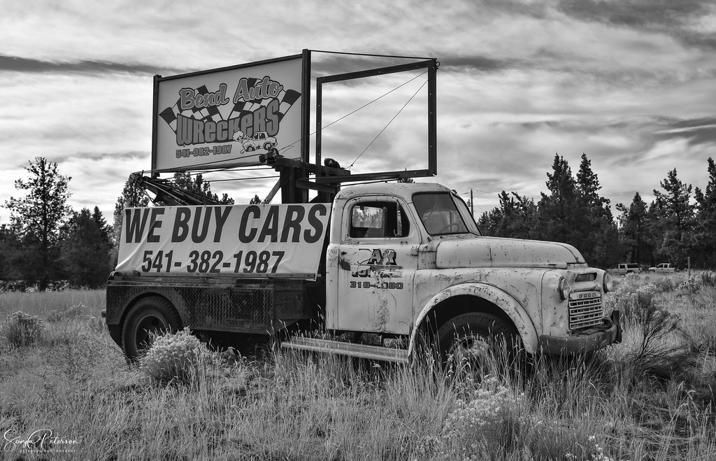"Bend Auto Wreckers" Vintage Dodge Truck Bend, Oregon Im… Flickr