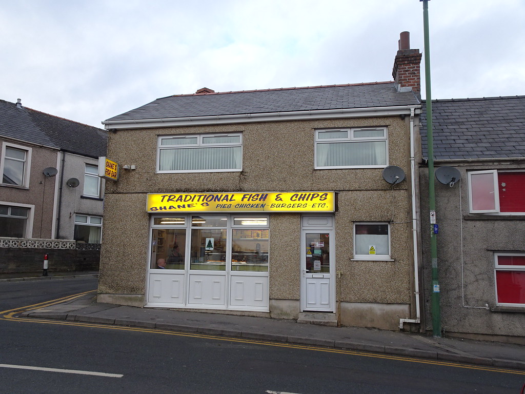 Shane’s Fish & Chips, King Street, Brynmawr 6 December 201… Flickr