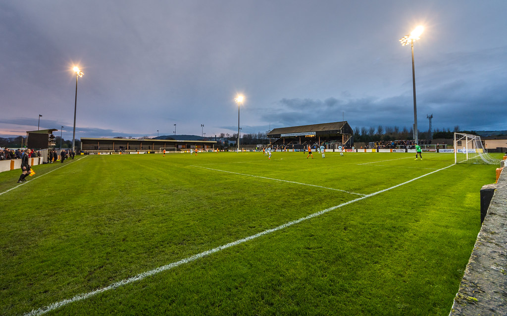Carrick Rangers Carrick Rangers v. Warrenpoint FC in the N… Flickr