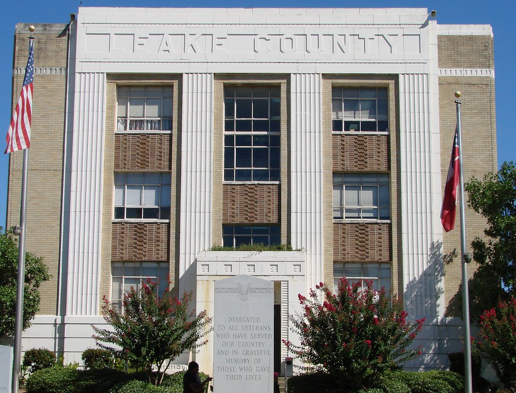 Courthouse Carthage, MS Seth Gaines Flickr