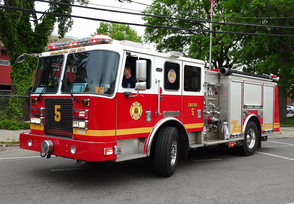 PFD Engine 5 | Philadelphia Fire Department Engine 5 2012 KM… | Flickr