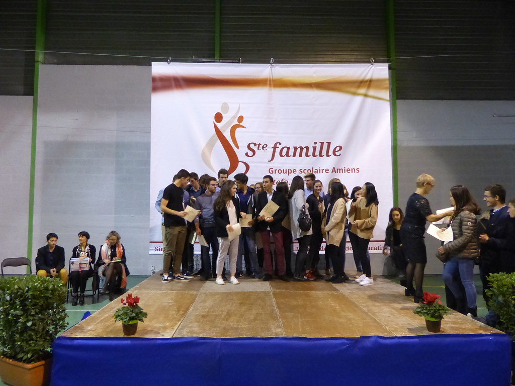 P1100371 lycée SainteFamille Flickr