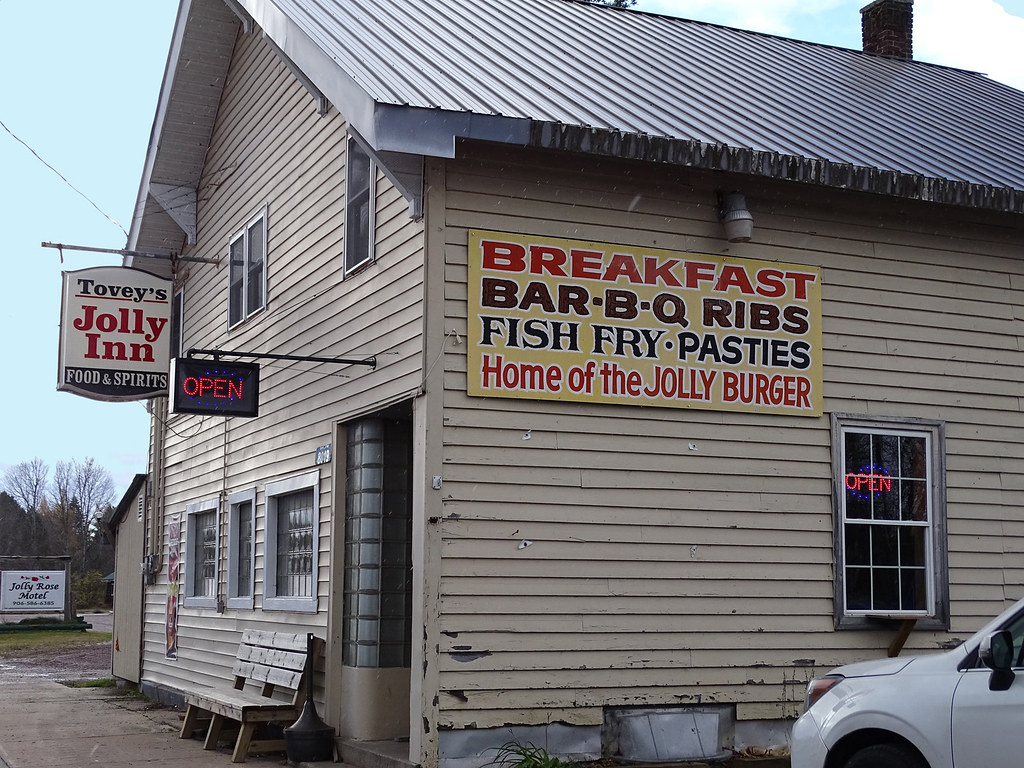 GermfaskJollyInn(7)E Tovey's Jolly Inn in Germfask, M… Flickr