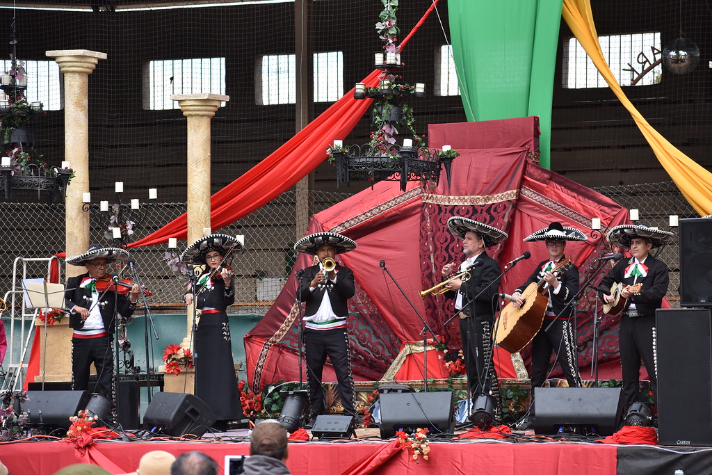 DSC_0095 Bisbee Mariachi Festival Car Show 11/04/17 Warr… Flickr