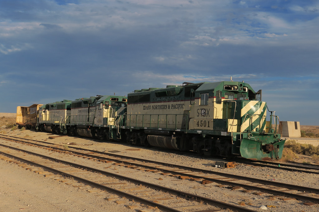 Derelicts in the Desert Former Idaho Northern & Pacific GP… Flickr