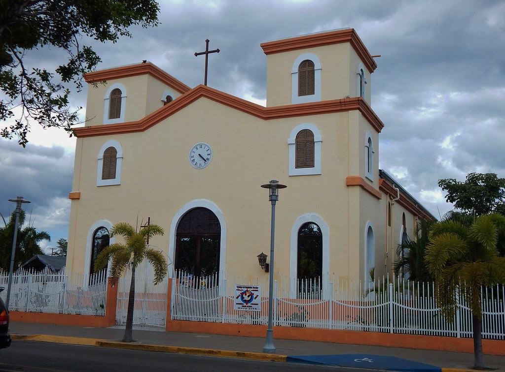 Parroquia Santiago Apóstol, Santa Isabel, Puerto Rico. Flickr