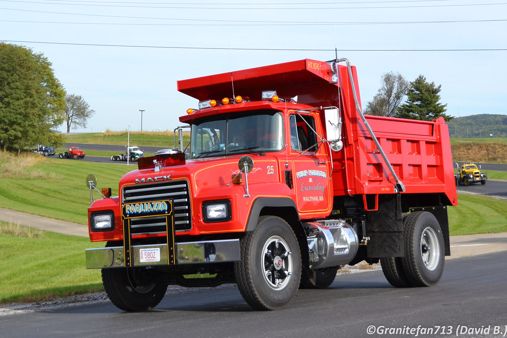Mack RD Single Axle Dump a photo on Flickriver