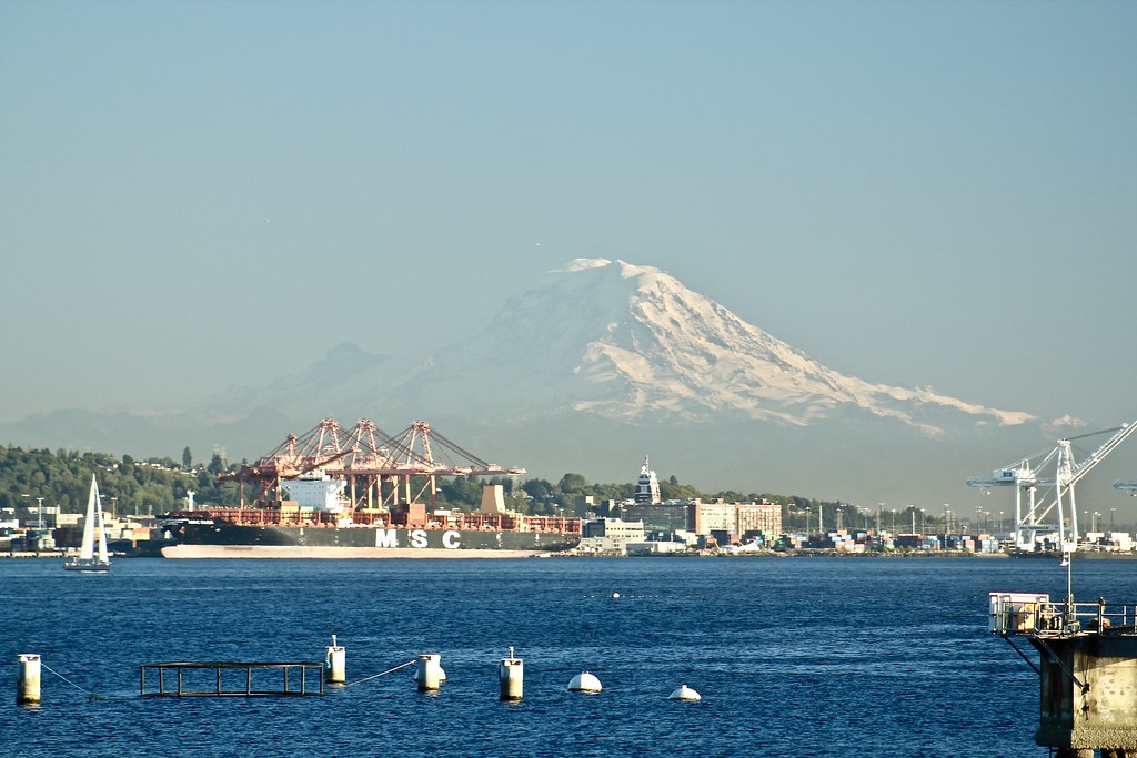 Mount Rainier Mount Rainier, one of the deadliest dormant … Flickr