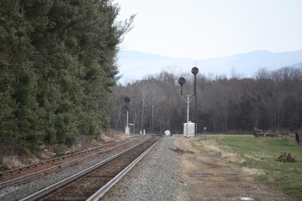 h124lewisrunIMG_078474 Lewis Run signal from Lynnwood R… Flickr