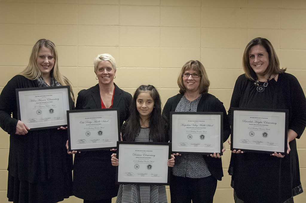 Five Iowa schools honored Five schools were honored by the… Flickr