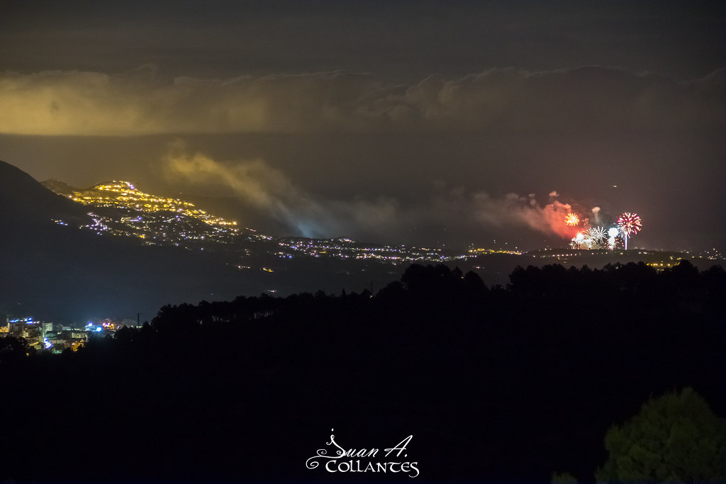 94_Firework Castillo de fuegos de L'Olla de Altea, verano … Flickr