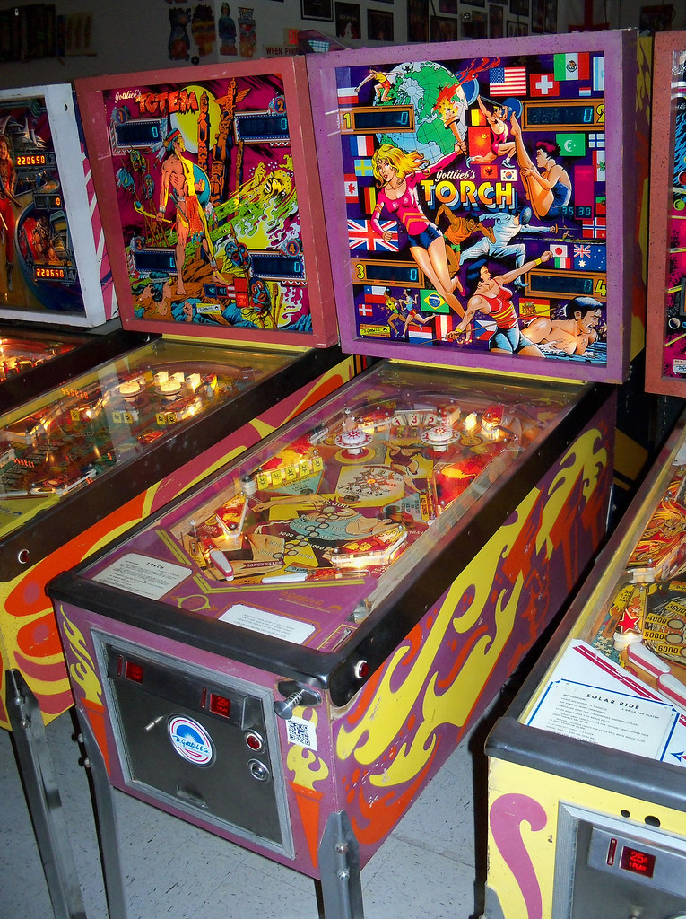 PA Aliquippa Torch Torch pinball machine at Pinball PA i… Flickr