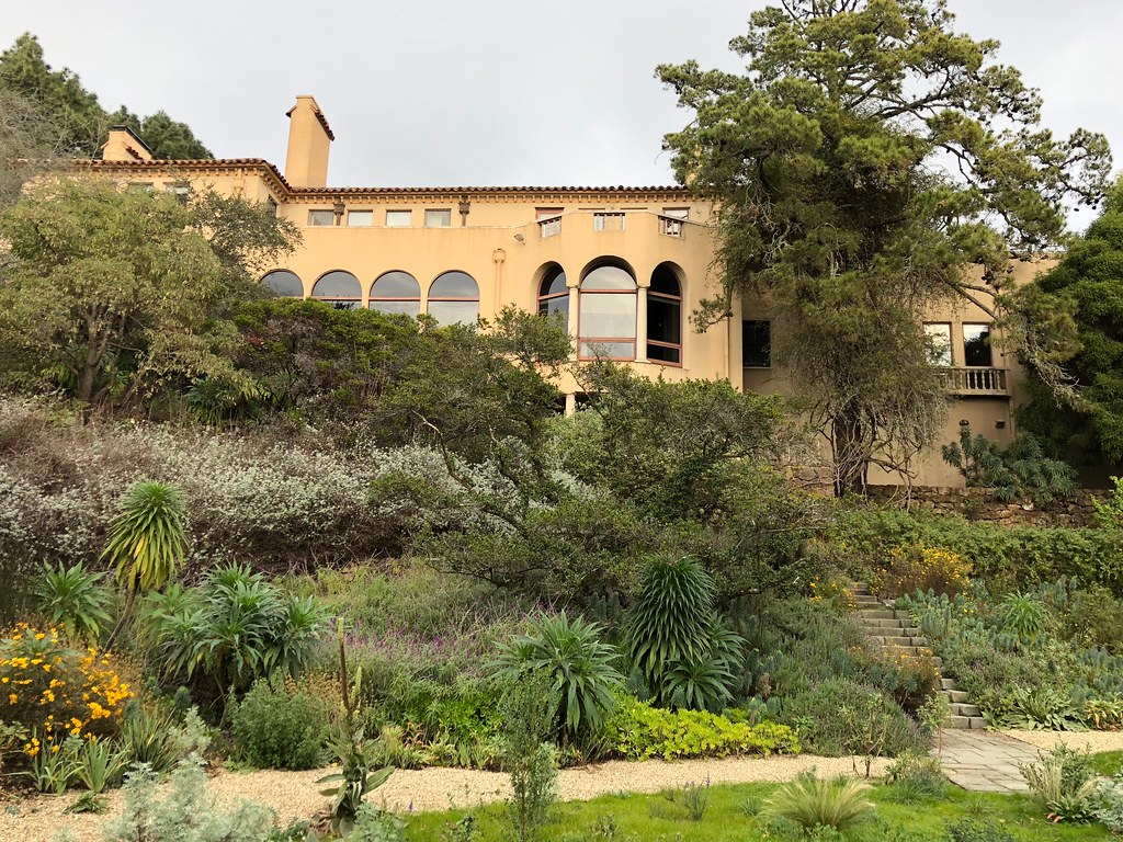 Blake House & Garden Wiki "Blake Garden (10.6 acres) is a… Flickr