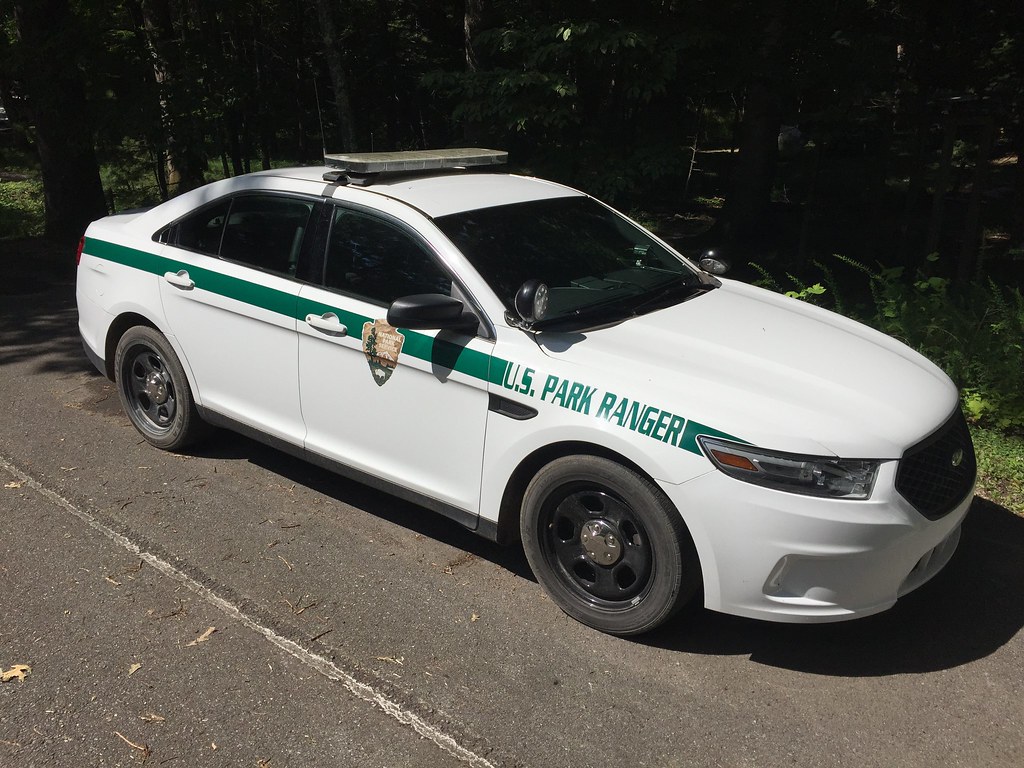 US Park Ranger US Park Ranger Ford Tarsus at Great Smoky M… Flickr