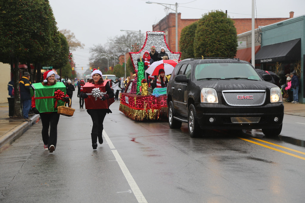 2017 Clayton Rotary Christmas Parade139.jpg Town of Clayton Flickr