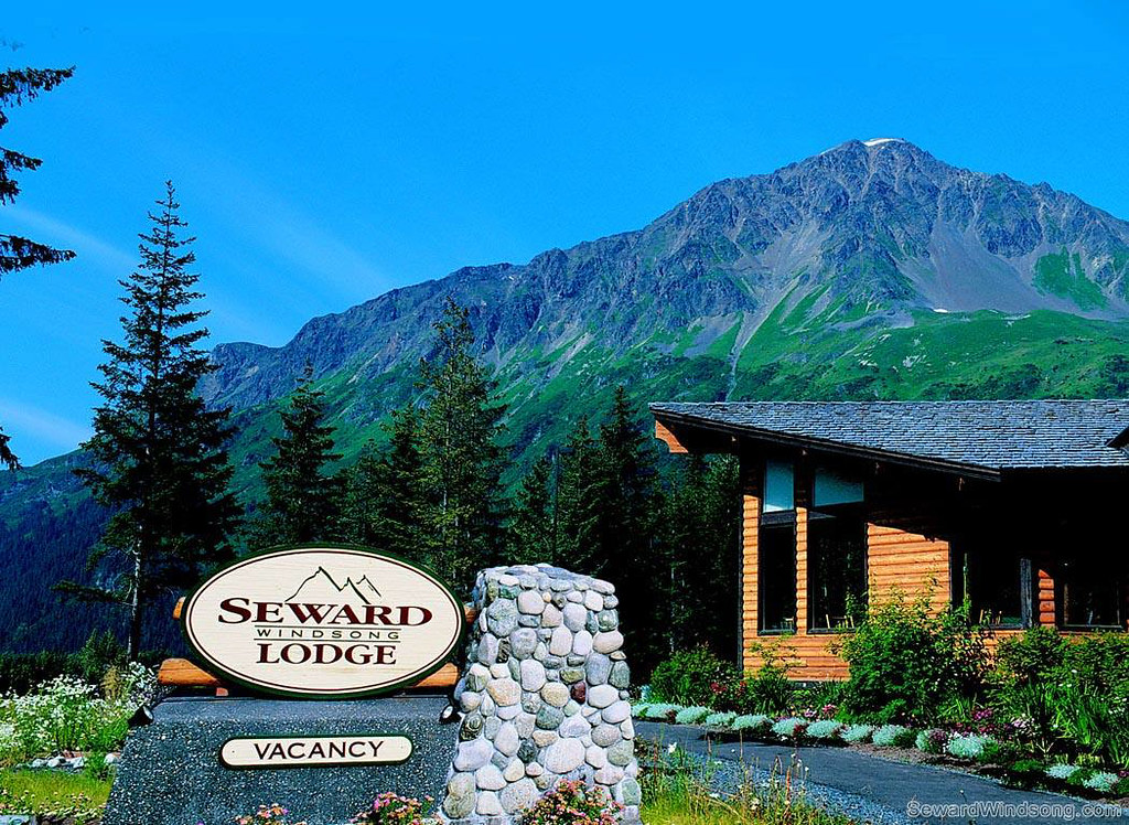 Seward Wingsong Lodge, Set in a Spectacular Glacial Valley… Flickr