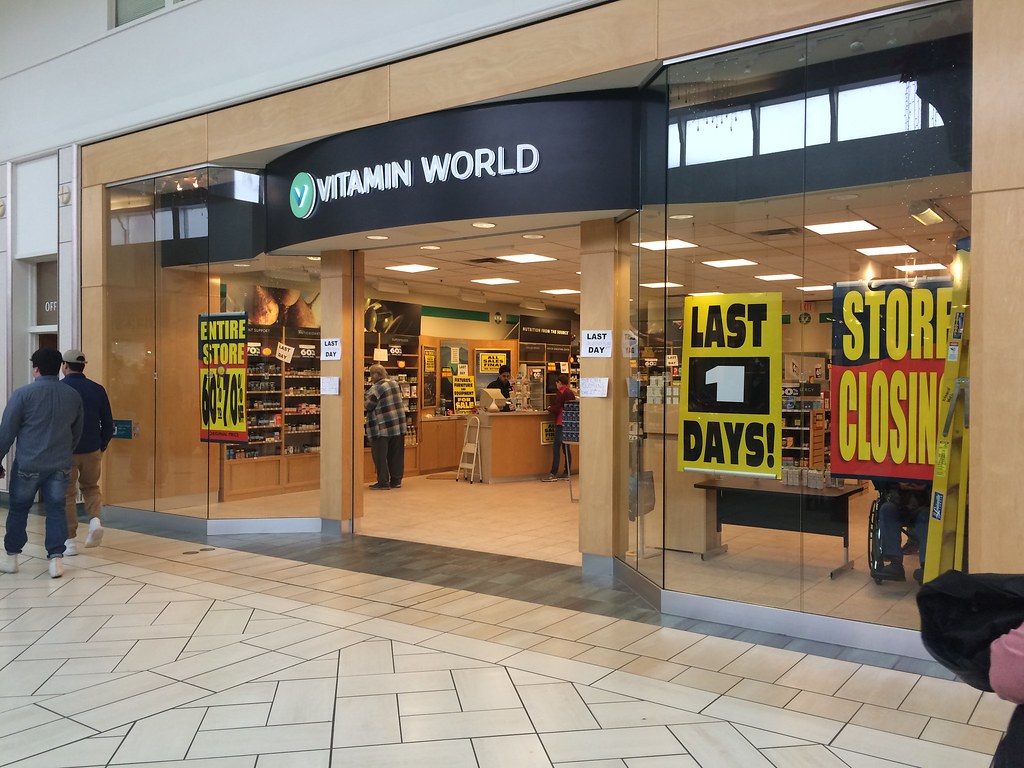 Vitamin World Closing Fort Smith Central Mall The last day… Flickr