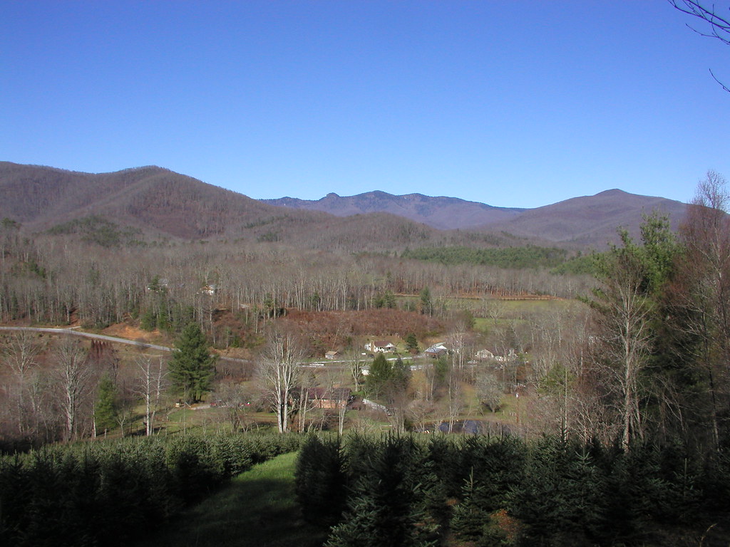 Balsam Grove See where the photo was taken at maps.yuan.cc… Flickr