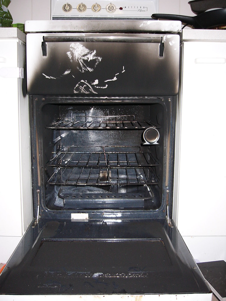 Oven Fire The oven was preheating, with nothing in it. Nex… Flickr