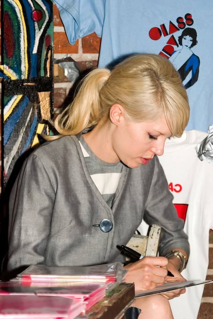 Ida No Glass Candy and other fun at The Smell, 20060521.… Flickr