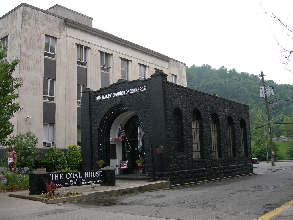 Coal House This structure sits beside the Mingo County Cou… Flickr