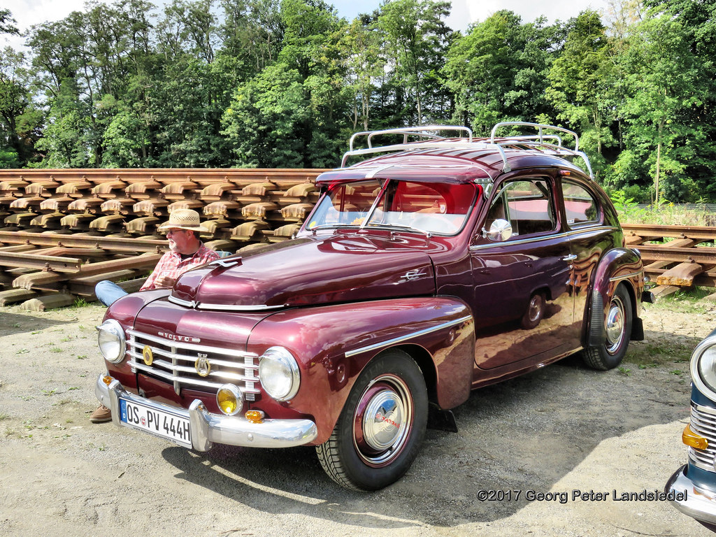 Volvo PV 444 - a photo on Flickriver