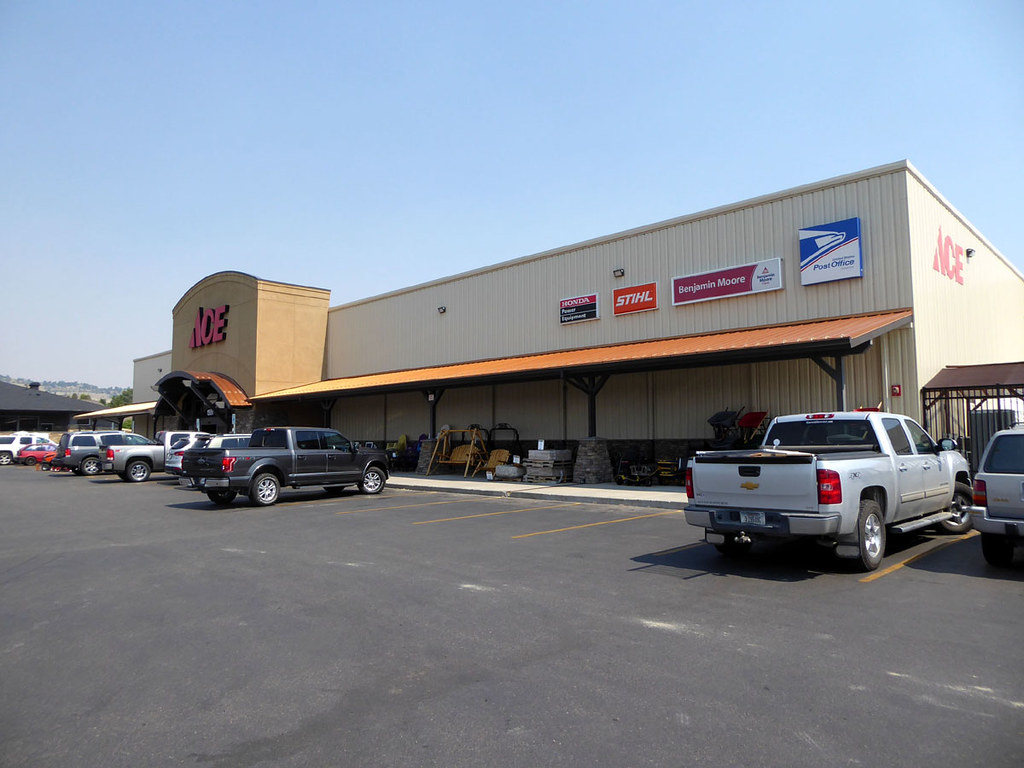 Billings (Kings Ace Hardware CPU), Montana 59102 Yellowsto… Flickr