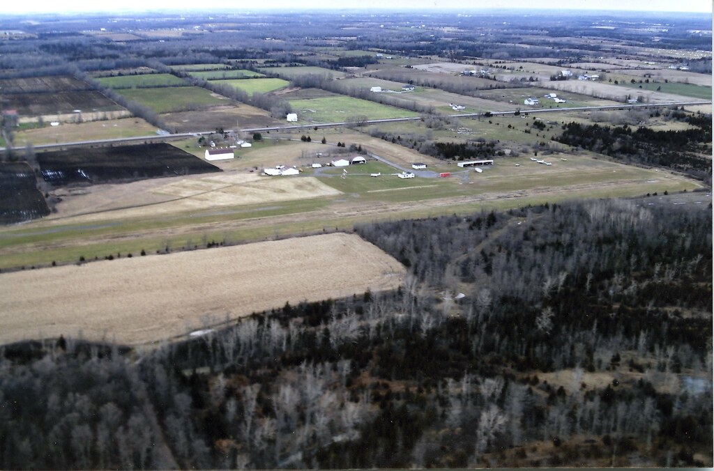 2018010/10 "Belleville Airport About 1992" Aerial view vi… Flickr