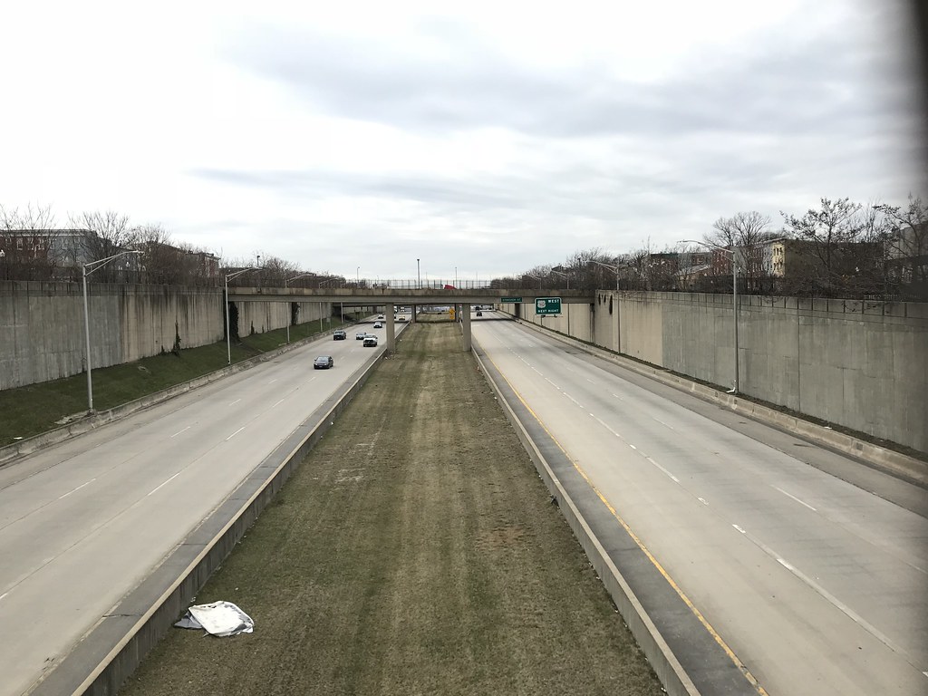 View west from Calhoun Street bridge, U.S. Route 40, Balti… Flickr