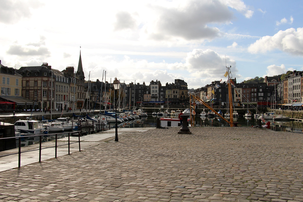 Honfleur Quai SainteCatherine Vieux Bassin. Fred Romero Flickr