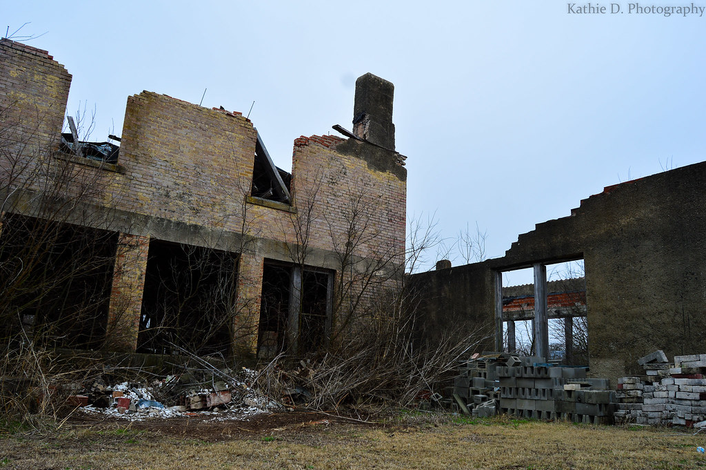 Abandoned Mosheim School In Mosheim, TX, Bosque County. Ve… Flickr