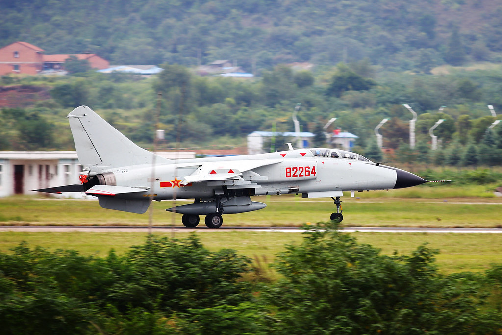 JH7_38 | PLAAF JH-7 | L.G. Images | Flickr