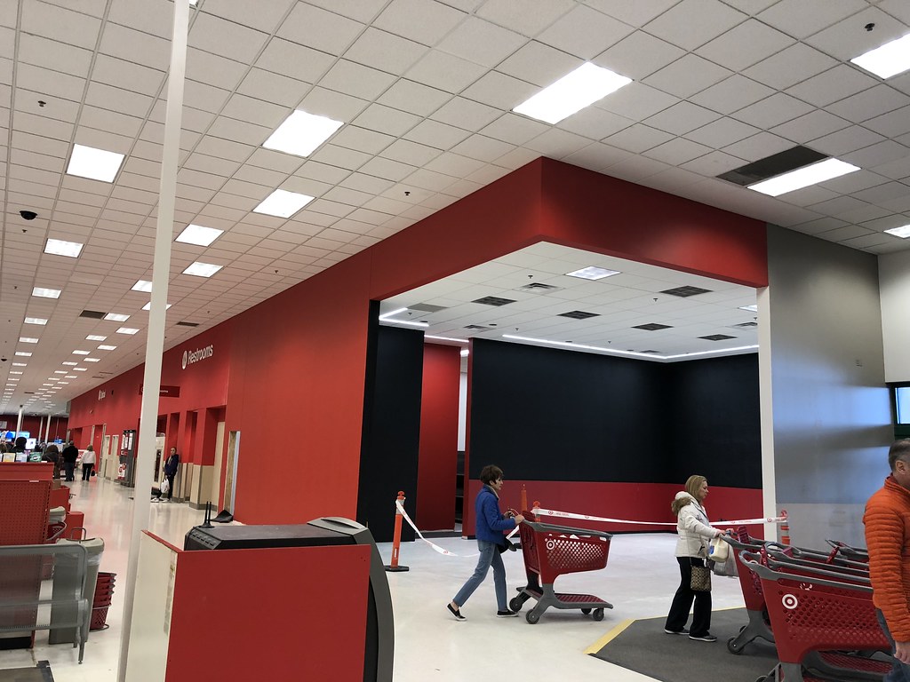 Super Target Urbandale (Des Moines), Iowa Nathan Bush Flickr