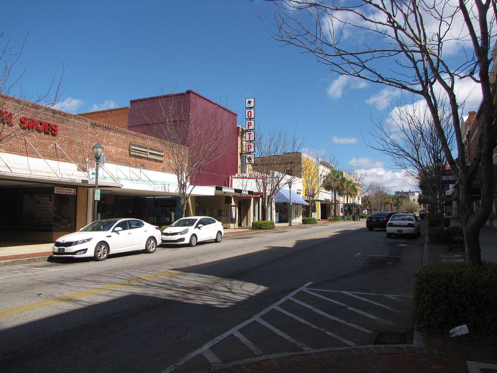 Orangeburg, South Carolina (2) Russell Street in downtown … Flickr