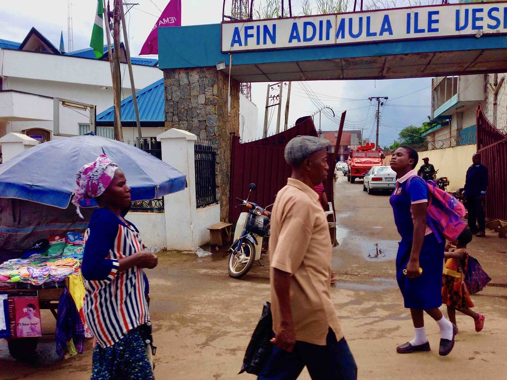Adimula Palace Roundabout, Ilesa, Osun State, Nigeria, Ju… Flickr