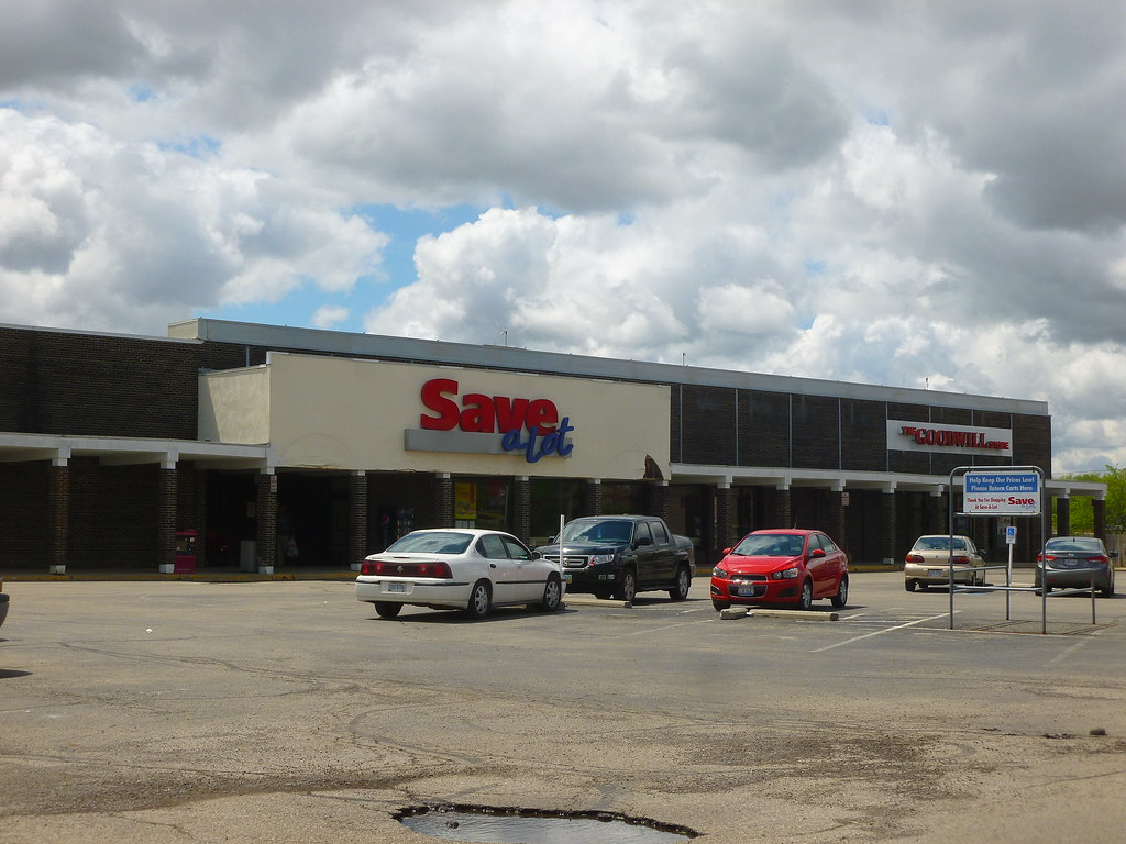 SaveALot/former Kroger, Urbana, OH (3) 741 Scioto St, Ur… Flickr