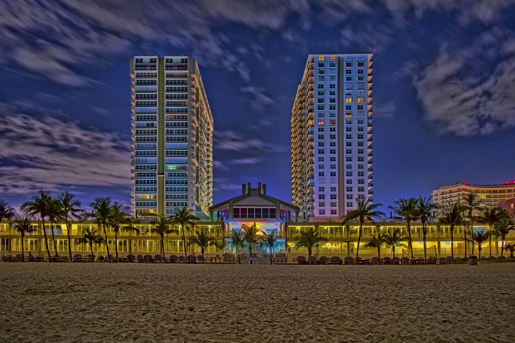 The Pompano Beach Club Condo Complex, 101 Briny Avenue, Po… Flickr