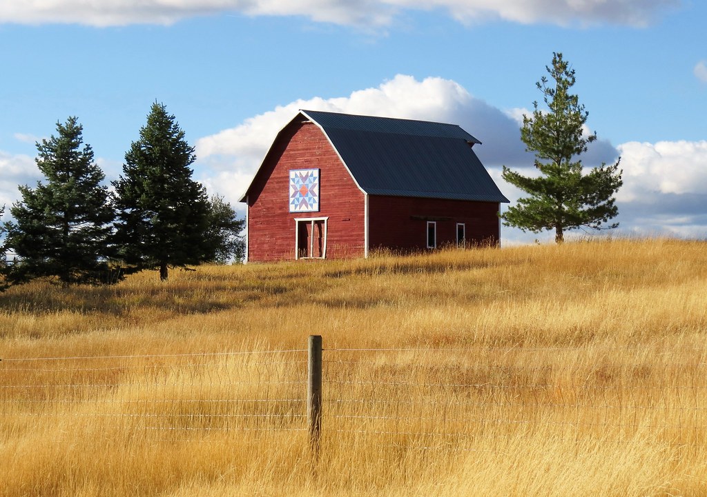 Flora Scenic Red Barn near Flora, Oregon. Larry Myhre Flickr
