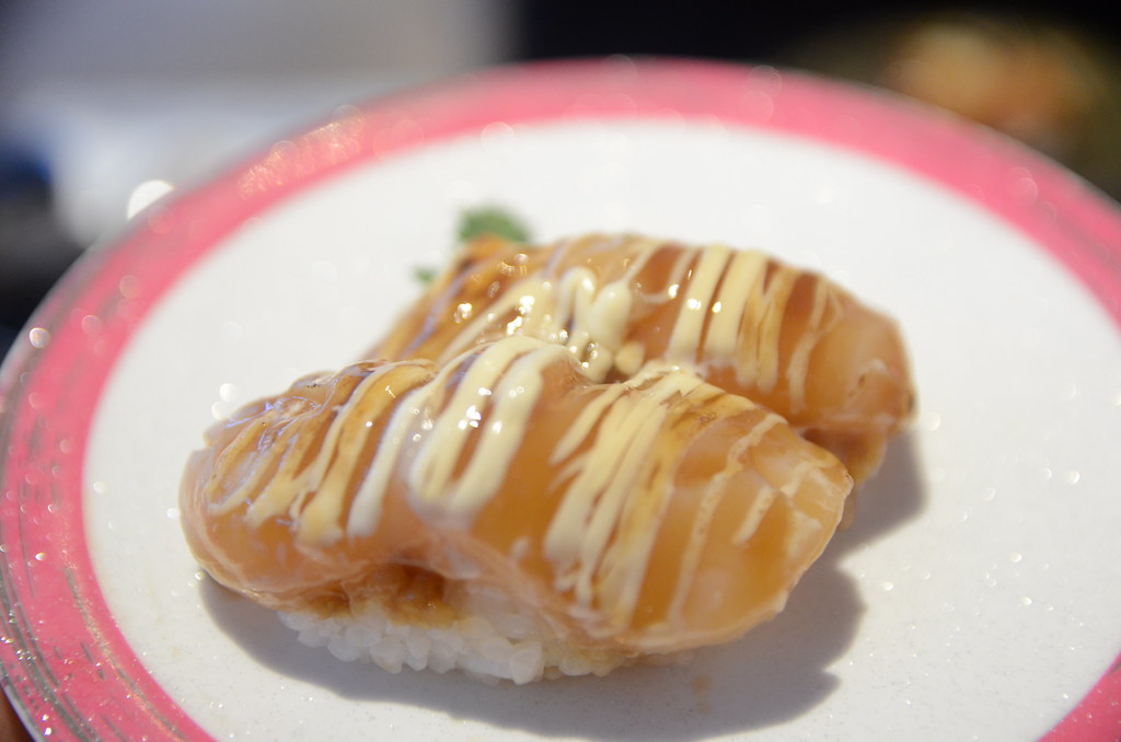 Aburi hotate seared scallop nigiri sushi AUD3.90 Tetsuji… Flickr