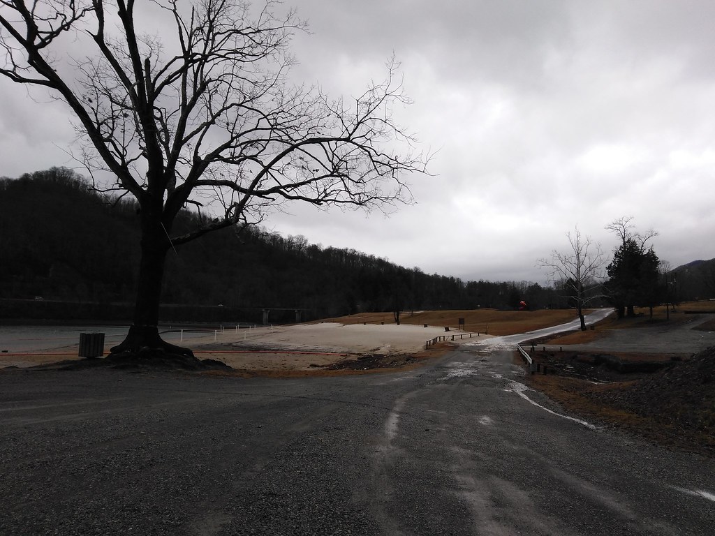 Martins Fork Lake Harlan, KY Jamie Middleton Flickr