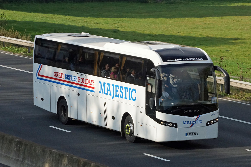 Dealtop, Clyst St Mary (DN) V600 MAJ (CN09 JXL, 09KK82… Flickr