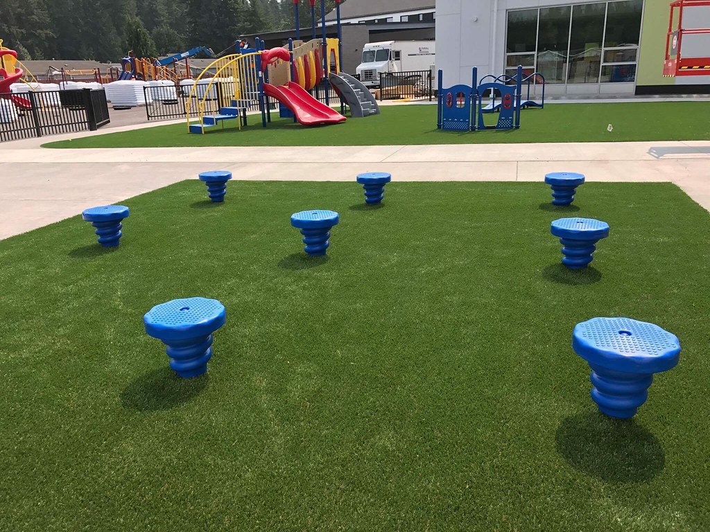 Playground in Yakima, Washington by ForeverLawn Puget Soun… Flickr