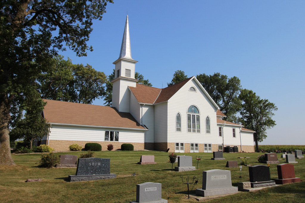Trinity Lutheran Church rural Thompson, IA Located near … Flickr